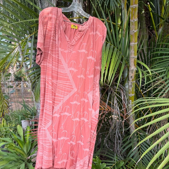 Kealopiko Dress - Picture 2 of 2